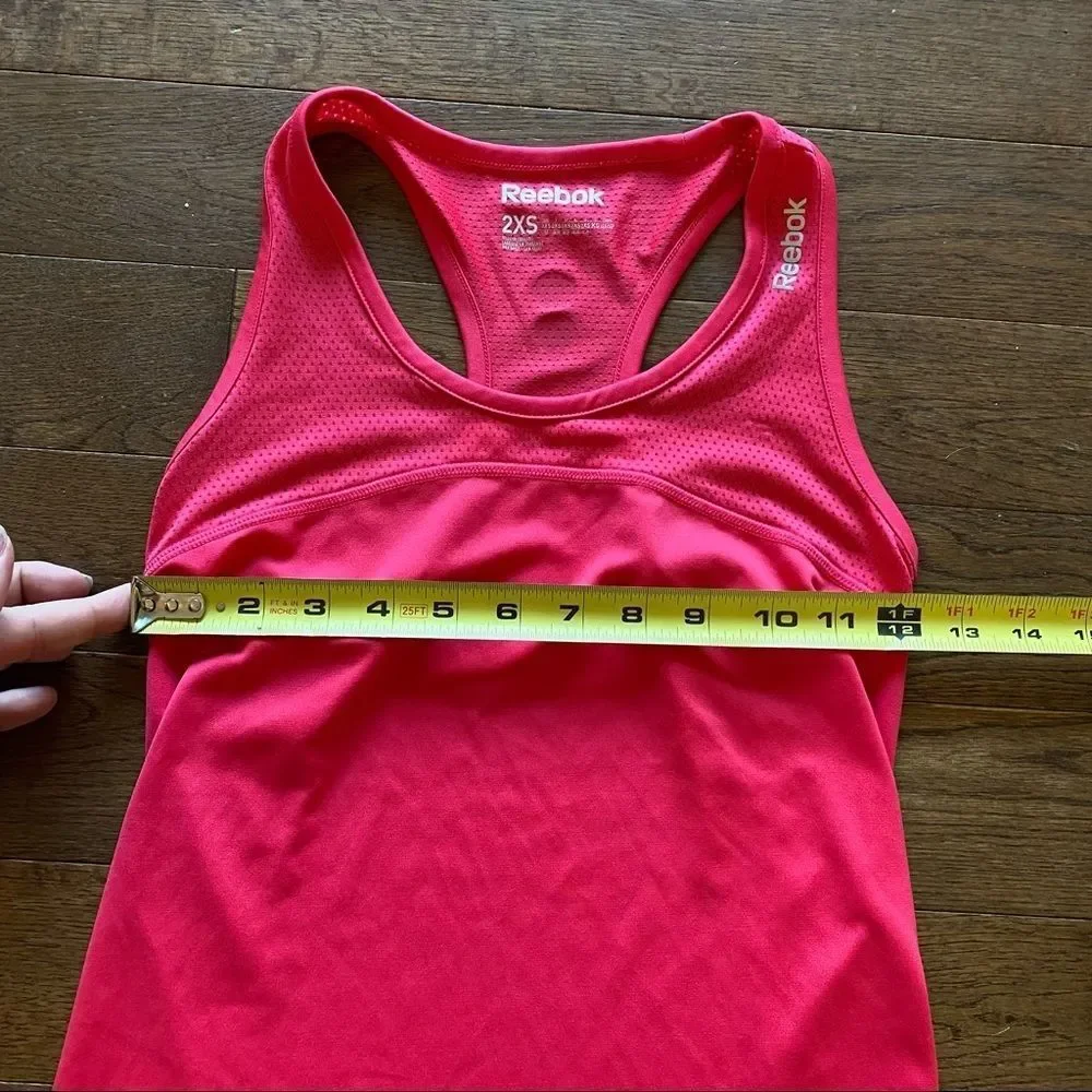 ☀️50% OFF☀️ Reebok Tank Top - Picture 7 of 8